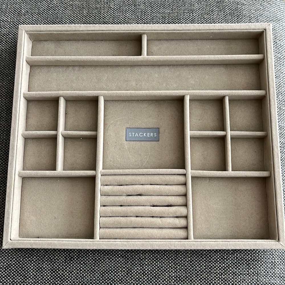 Stackers jewelry holder